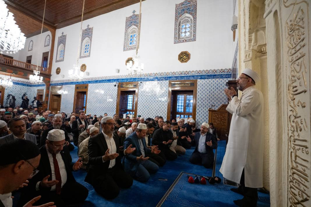 Şehitler ve Filistinliler için sabah namazında tüm camilerde dua edildi - Resim: 13